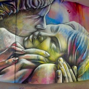 P 4 The Kiss Mural